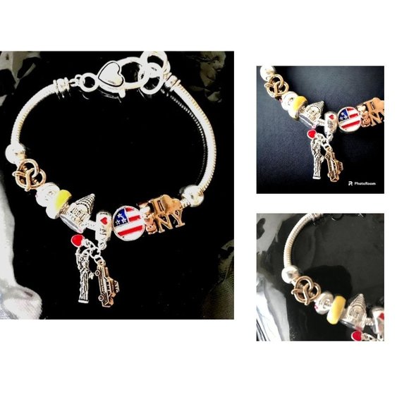 New York Charm Bracelet I Love NY Taxi Heart Statue of Liberty New Big A… - Picture 1 of 12